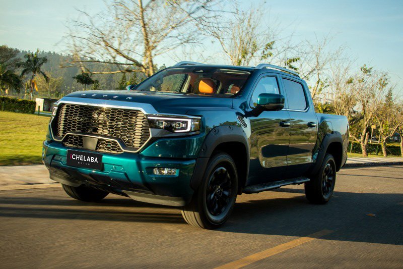 FOTON 4X4 V7 Hybrid Pickup (3)