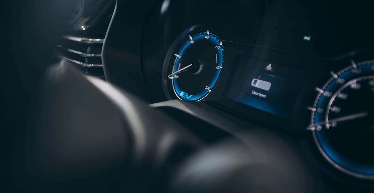 MAXUS eDELIVER 75 Electric Trucks details (1)