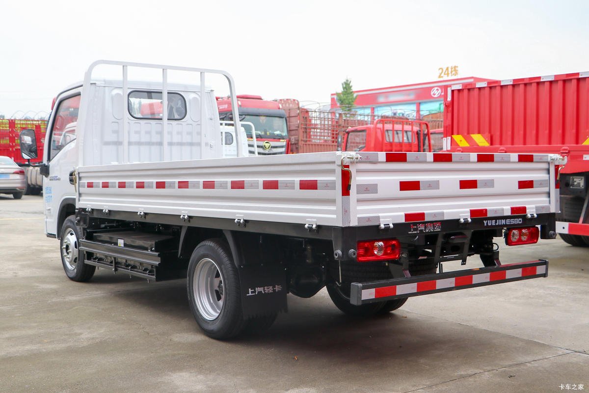 Maxus T3 Pure Electric Cargo Truck (2)