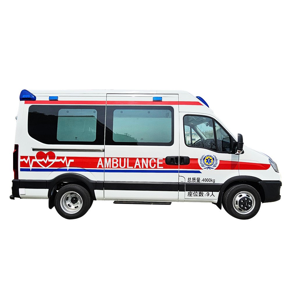 Ambulancia Iveco Daily de batalla larga - Imagen 3