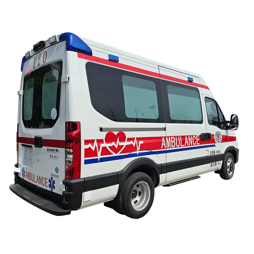 Ambulancia Iveco Daily de batalla larga - Imagen 4