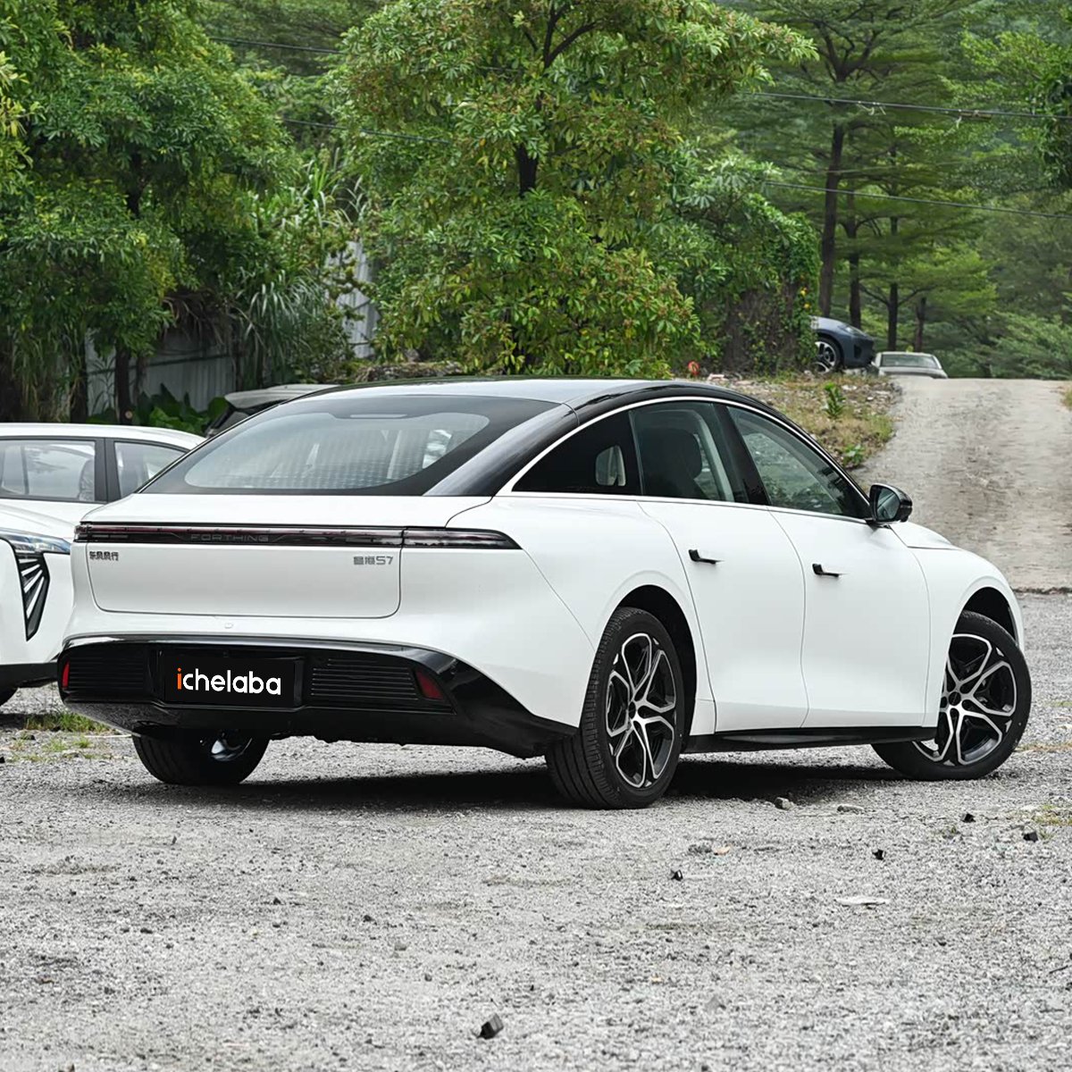 Dongfeng Forthing Xinghai S7 - Image 8