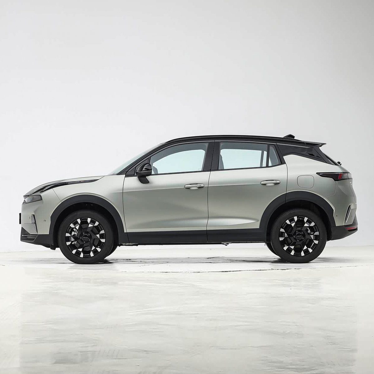 Lynk & Co 06 - Image 6