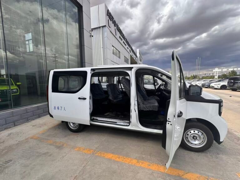 Changan Kaicheng V919 Van (13)
