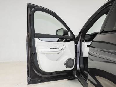 Lynk & Co 09 details (19)