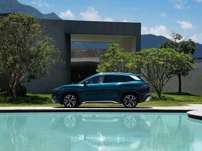 BYD Song L DM-i details (5)