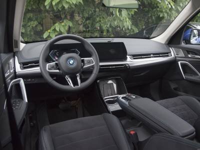 BMW iX1 Details (1)