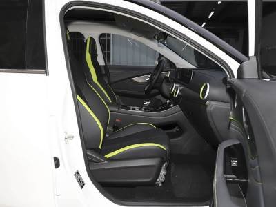 Dongfeng Forthing Friday details (5)