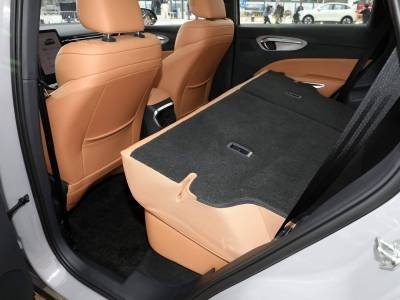 Bestune Yueyi 07 details (13)