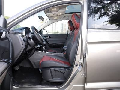 Dongfeng Forthing T5L Details (15)