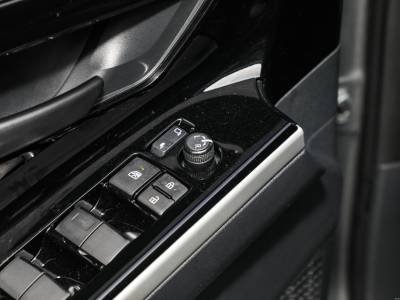 Toyota BZ4X Details (8)