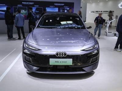 Audi A6L e-tron details (17)