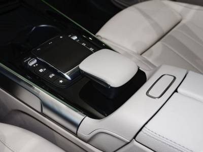 Mercedez Benz EQB Details (12)