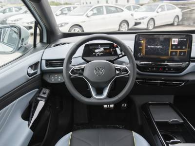 Volkswagen ID.4 X Details (10)