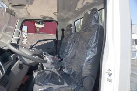 Yuejin Light Truck C300 details (16)
