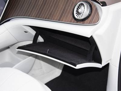 Mercedes Benz EQE SUV Details (5)