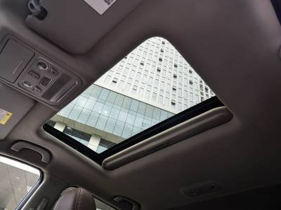 Dongfeng Forthing Jingyi X5 details (8)