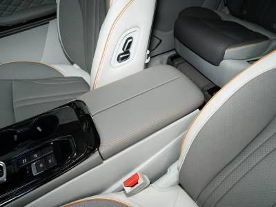 Dongfeng Forthing U–TOUR Details (15)