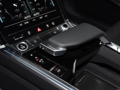 Audi e-tron Details (6)