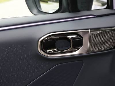 Lynk & Co 06 Details (12)