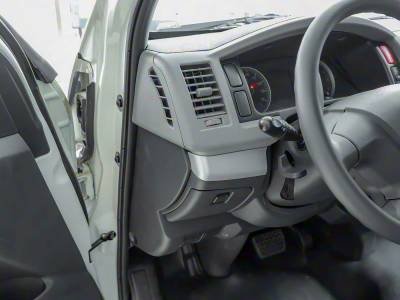 FOTON VIEW C2 mini van bus details (11)