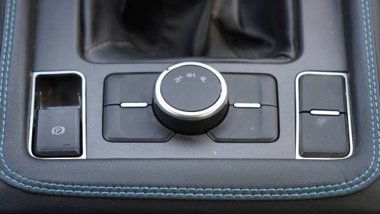 Dongfeng P6 Pickup Diesel Details (13)