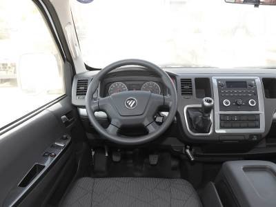 Foton View CS2 mini van bus Cargo Van (12)