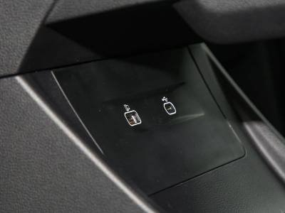 MG ONE details (13)