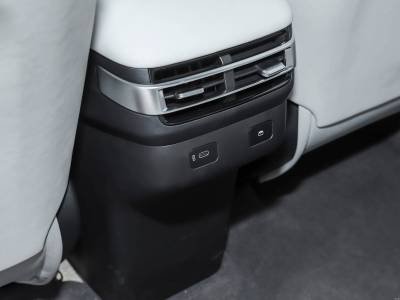 Changan NEVO E07 details (2)