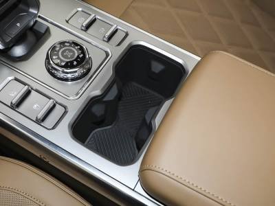 Jetour Traveller details (3)