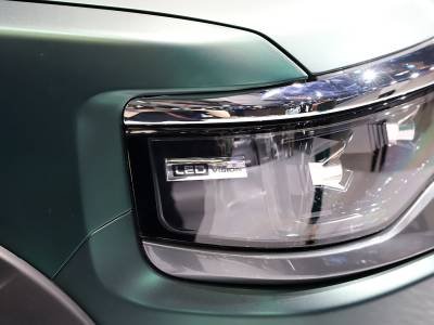 Foton V9 Hybrid Pickup Details (8)