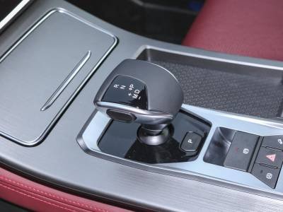 Jetour X70 Plus Details (2)