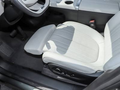 Changan NEVO E07 details (4)