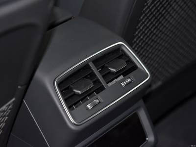 Audi e-tron Details (10)