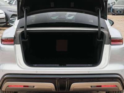 BYD Han L DM Details (14)