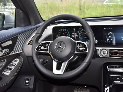 Mercedez Benz EQC Details (10)