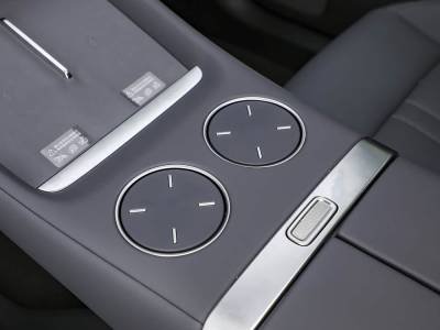 Xiaomi YU7 details (9)