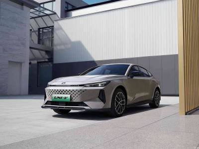 Changan Uni-V iDD details (5)