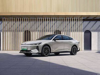 Changan Uni-V iDD details (4)