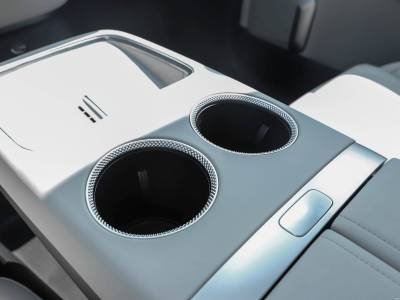 Changan NEVO E07 details (9)