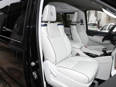 Dongfeng Forthing M7 Details (5)