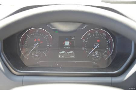 Yuejin Light Truck C300 details (10)