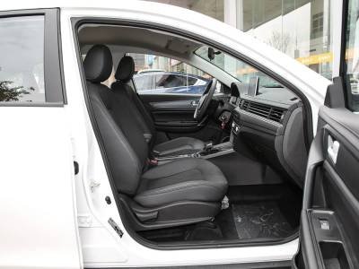 Dongfeng Forthing S60 EV Details (1)