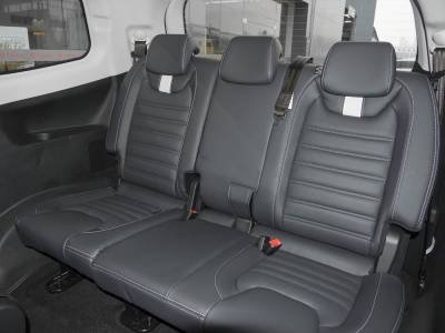 Dongfeng Fengxing SX6 Details (4)