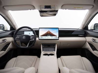 BYD Qin L EV details (1)