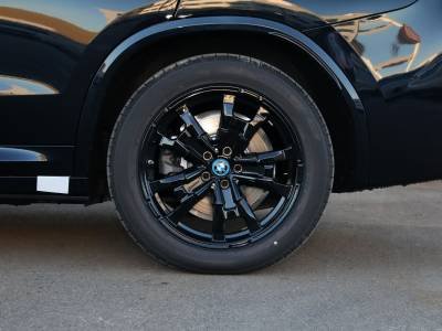 BMW iX3 Auto Details (2)