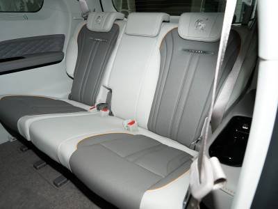 Dongfeng Forthing U–TOUR Details (10)