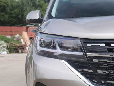 Dongfeng Forthing T5L Details (5)