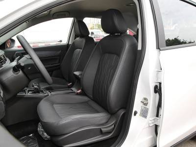 Dongfeng Forthing S60 EV Details (16)