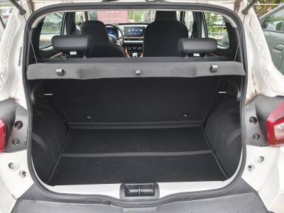 Dongfeng Forthing T1 EV Details (16)
